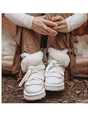 EMU AUSTRALIA Shearling Lined Waddi Booties -White/Chocolate-